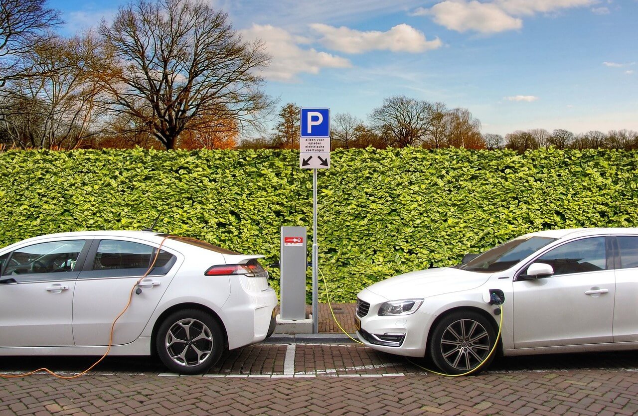 Kiedy ładowarka do aut elektrycznych w Ciechanowie zacznie działać?