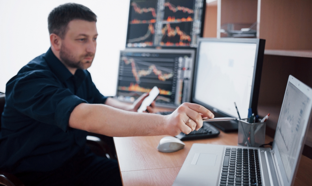 Pionierski system monitoringu w Ciechanowie ma na celu zwiększenie bezpieczeństwa mieszkańców